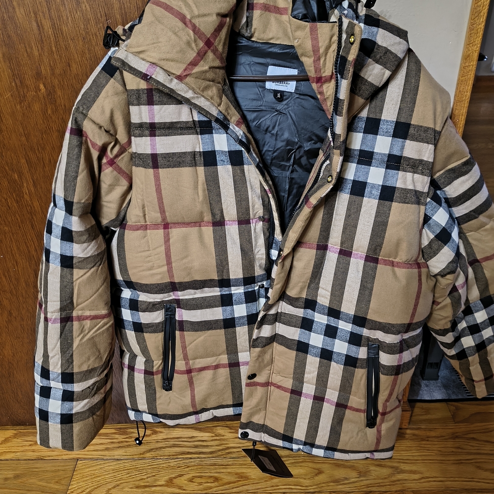 Women's Plaid Puffer Jacket/Vest